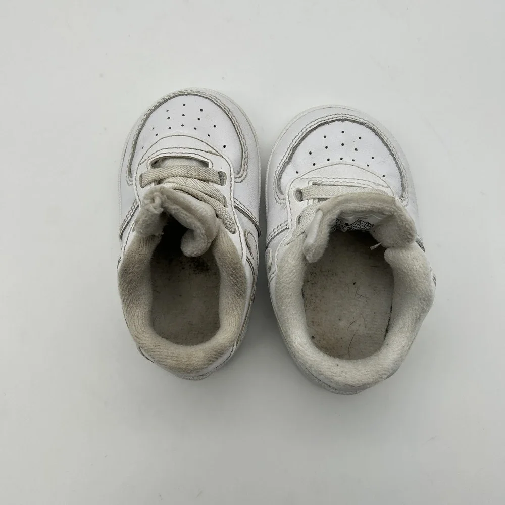 Nike‎ Shoes Infant Sz 4C CK2201-100 White Baby Sneakers Soft Sole Classic